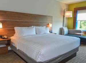 Holiday Inn Express Hotel Concord Ihg | University Place