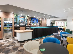 Holiday Inn Reading West Ihg Hotel | Aldermaston Wharf