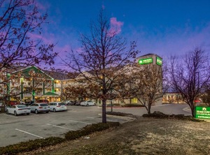 Hometowne | Aurora