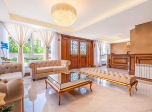 Res Casa | Carniel