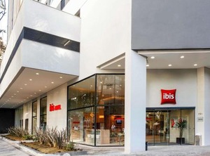 Ibis | Funcionarios