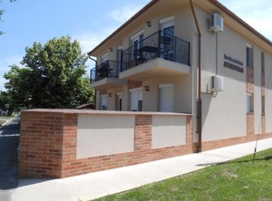 Imola És Andrea Apartmanház | Hajduszoboszlo