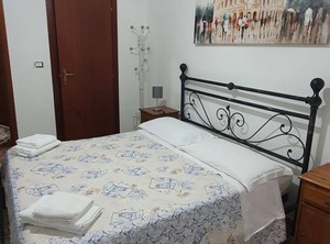 Motel | Rione XVIII Castro Pretorio