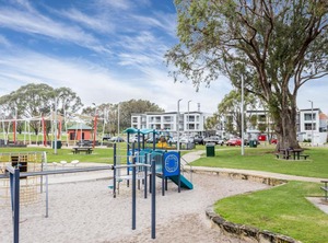 Lakeview | Rockingham
