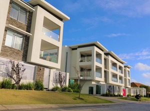Lakeview | Rockingham