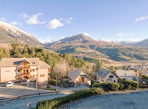 Magnifique Vue Sur Les Montagnes | Embrun