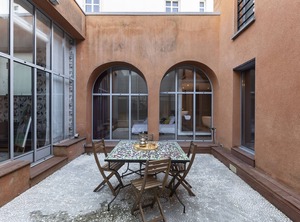 Riad De Au Pied Cathédrale | Richebourg - Saint-Clement