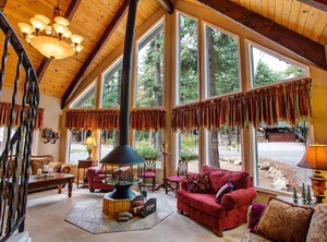 Lloyds Lodge Rental | Carnelian Bay