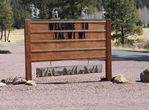 Located Alpine Az At The Lodge | Alpine