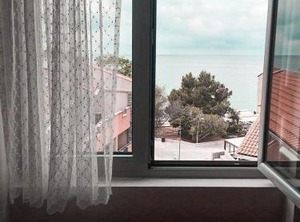 Lux | Petrovac