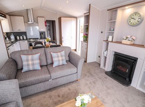Maple | Runswick Bay