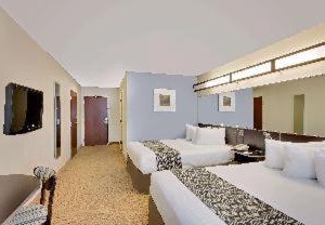 Microtel Inn | Geneva