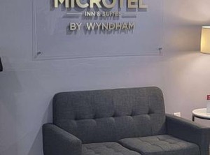 Microtel Inn | New Castle