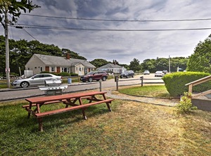Cottage Craigville Beach | West Hyannisport