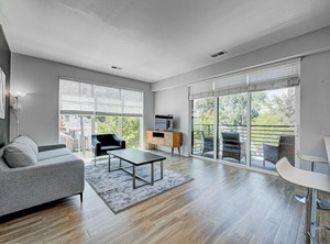 Chic Br Garage | Fountain Square