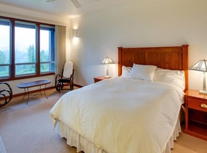 Mt Baker Ensuite | Whatcom County