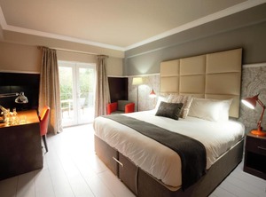 Needham Hotel | Little Wymondley