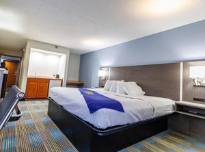 Victorian Inn | South Central Omaha
