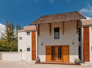 Olana | La Preneuse