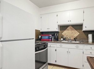 Scottsdale Premium Term Getaway Furnished Golf Cable Utilities | Security Acres