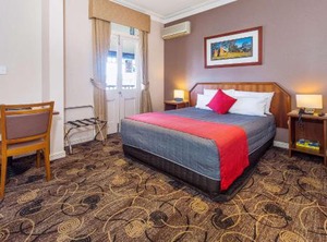Quality Hotel | Bayswater