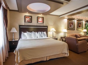 Quality Inn Aurora Naperville | Fox Valley