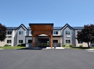 Quality Inn Suites Watertown Fort Drum | Calcium