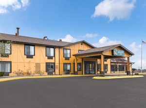 Quality Inn | Marquette