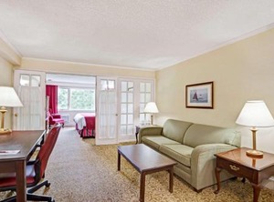 Ramada | Seekonk