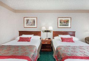 Ramada | Strasburg