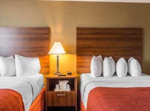 Ramada Plaza | Cote-Des-Neiges—Notre-Dame-De-Grace