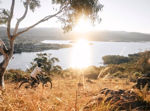 Razorback Gippsland Street | Jindabyne
