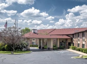 Red Roof Inn | Hermitage