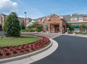 Dulles Airport Inn | Sterling