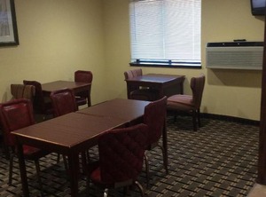 Rodeway Inn | Whitehall