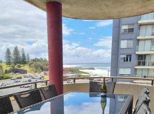 Sandbar Head Street | Forster