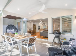 Seadrift Street | Byron Bay