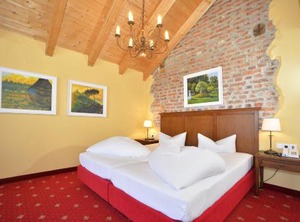 Hotel Karwendelhof | Seefeld Pedestrian Zone