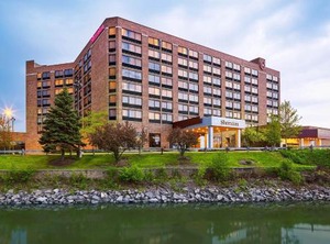 Sheraton Lisle Naperville Hotel | Lisle