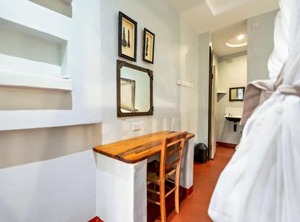 Shoestrings Backpackers | Victoria Falls