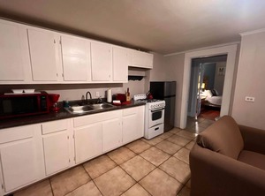 Snowden Duplex Getaway | Crosstown