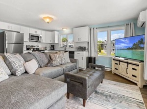Snug Harbor Wallis Sands Beach | Rye