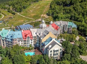 Sommet Des Neiges | Mont-Tremblant Pedestrian Village