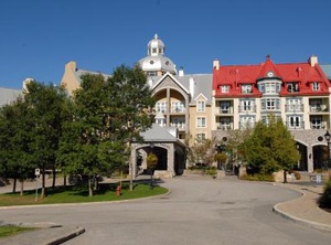 Sommet Des Neiges | Mont-Tremblant Pedestrian Village