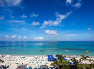 South Bay Beach Club Villa | Seven Mile Beach