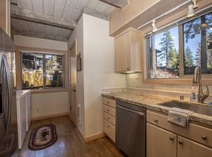 Star Harbor Lakefront Great Hoa Beach | Tahoe City