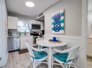 Seagrass Flats | Bradenton Beach