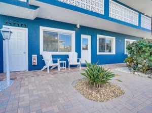 Seagrass Flats | Bradenton Beach