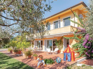 Accommodation | Carrara