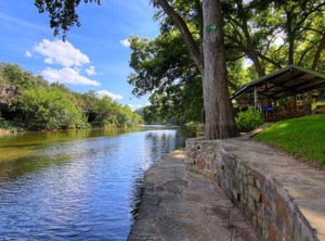 The Hideout Rr | New Braunfels